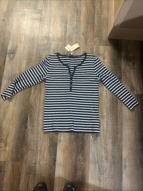 Jones NY Sport striped women’s Henley M